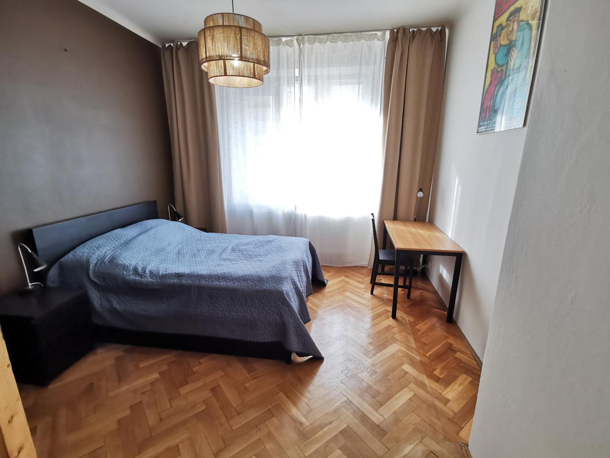 Cozy Spacious Apartment With Balcony Красков Екстериор снимка
