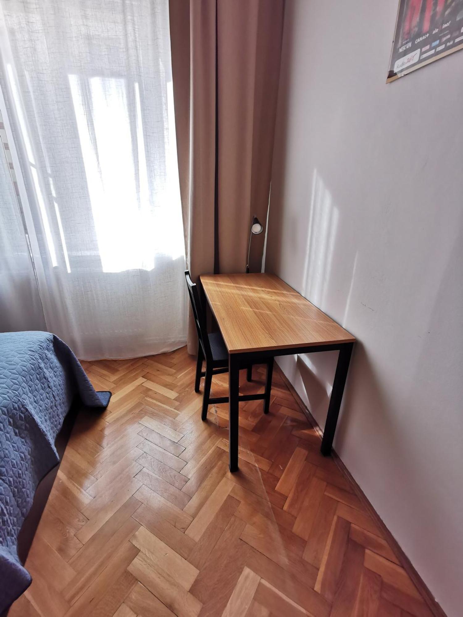 Cozy Spacious Apartment With Balcony Красков Екстериор снимка