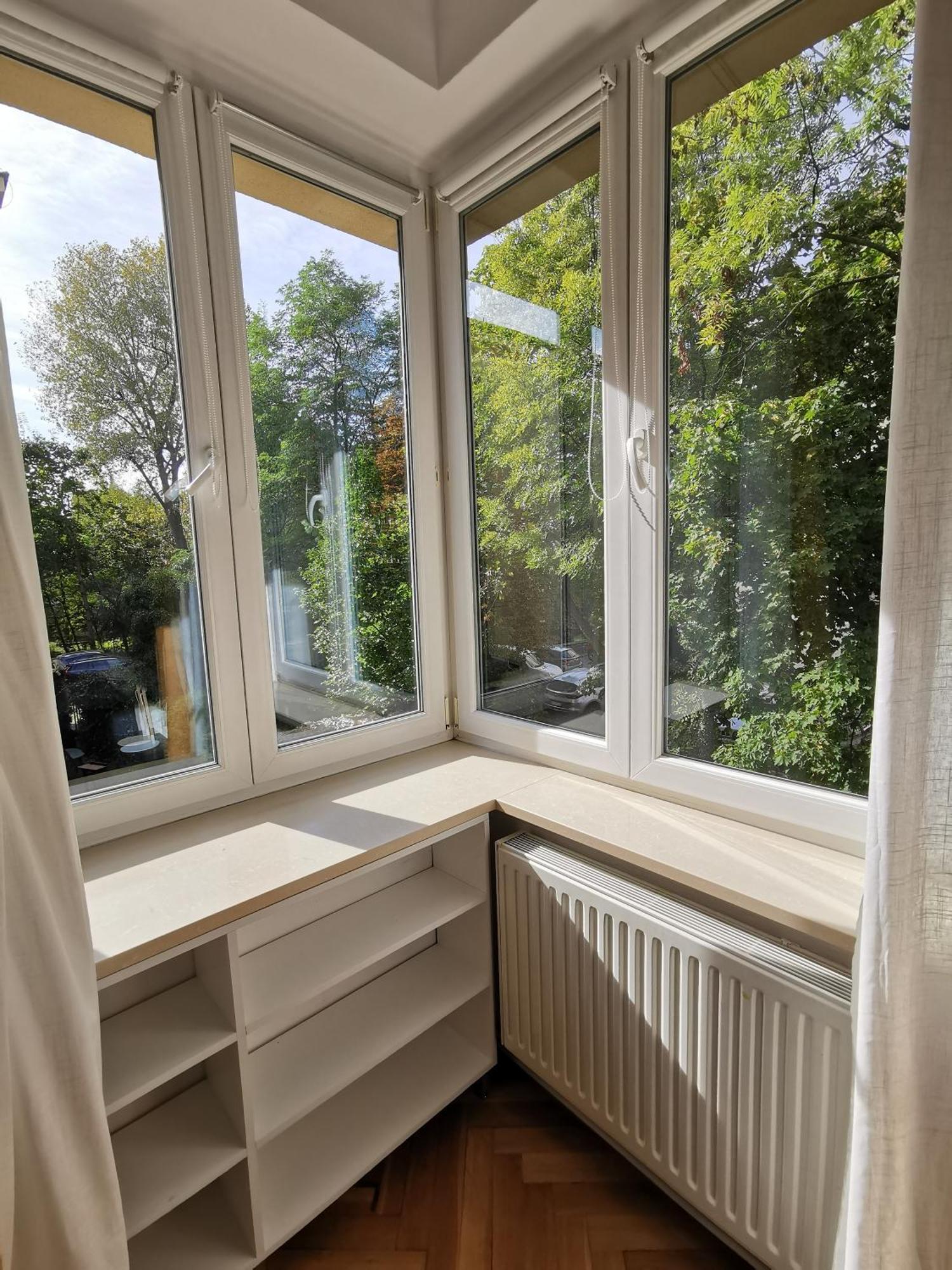 Cozy Spacious Apartment With Balcony Красков Екстериор снимка